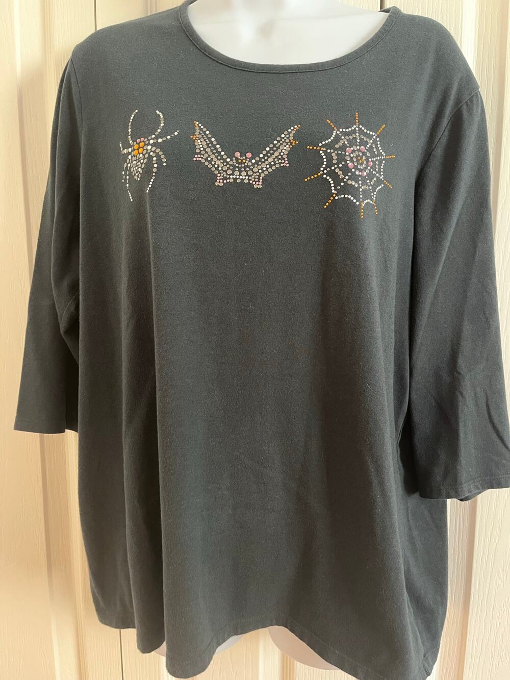 Coral Bay Rhinestone  Bat, Spider, and SpiderWebb Black LS Halloween Tee Sz XL